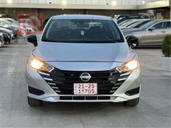 نيسان فيرسا